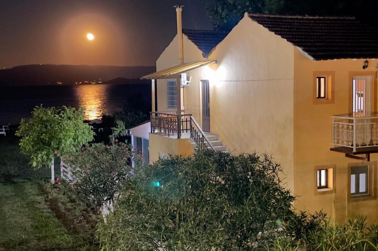 Sandy Beach Houses - Sea View Kávos المظهر الخارجي الصورة